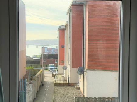 2 bedroom Flat for sale in Arbroath Road, Dundee, DD4