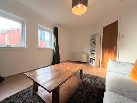 2 bedroom Flat for sale in Arbroath Road, Dundee, DD4
