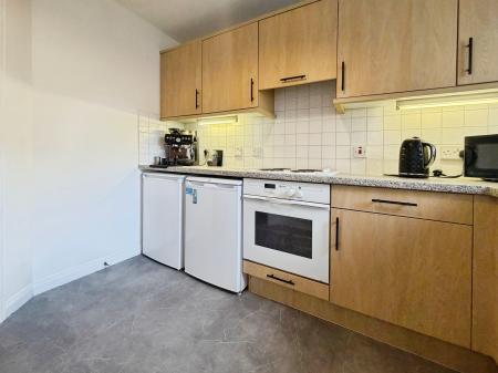 2 bedroom Flat for sale in Arbroath Road, Dundee, DD4