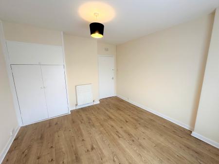 2 bedroom Flat to let in Kinloch Park, Carnoustie, DD7