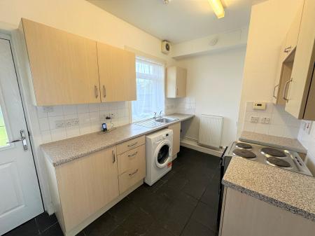 2 bedroom Flat to let in Kinloch Park, Carnoustie, DD7