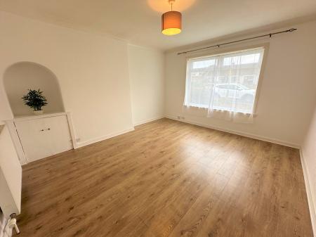 2 bedroom Flat to let in Kinloch Park, Carnoustie, DD7