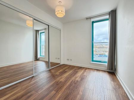 2 bedroom Flat for sale in West Victoria Dock Road, City Quay, Dundee, DD1