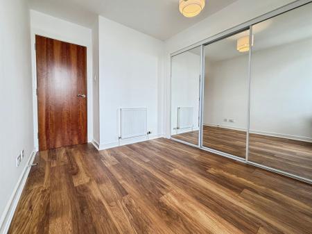 2 bedroom Flat for sale in West Victoria Dock Road, City Quay, Dundee, DD1