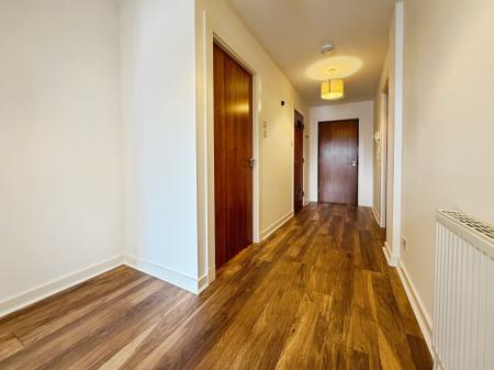 2 bedroom Flat for sale in West Victoria Dock Road, City Quay, Dundee, DD1