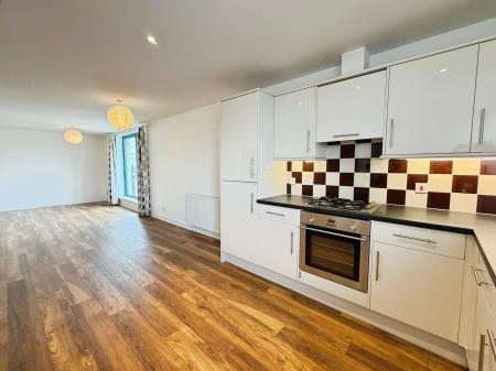 2 bedroom Flat for sale in West Victoria Dock Road, City Quay, Dundee, DD1