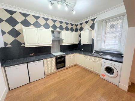 1 bedroom Flat to let in Eden Street, Dundee, DD4