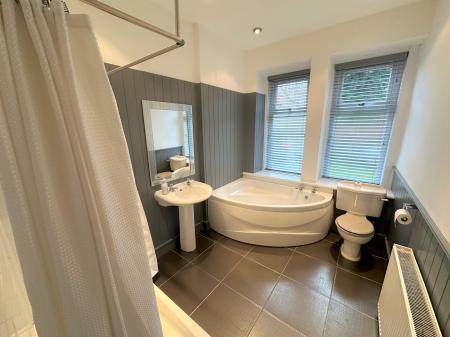 1 bedroom Flat to let in Eden Street, Dundee, DD4