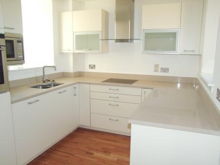 2 bedroom Flat to let in Camperdown Street, City Quay, Dundee, DD1