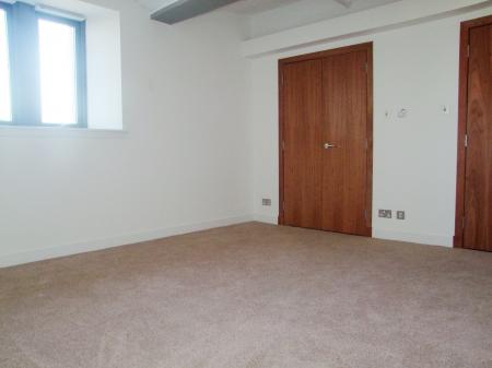 2 bedroom Flat to let in Camperdown Street, City Quay, Dundee, DD1