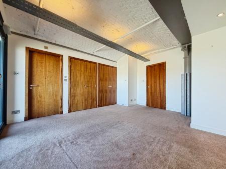 2 bedroom Flat to let in Camperdown Street, City Quay, Dundee, DD1