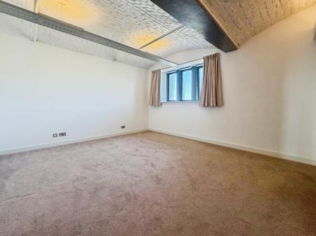 2 bedroom Flat to let in Camperdown Street, City Quay, Dundee, DD1