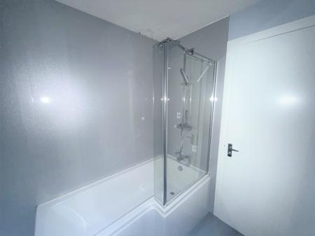 2 bedroom Flat for sale in Ambleside Grove, Dundee, DD3