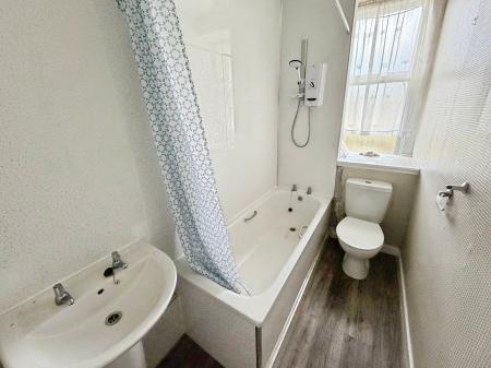 2 bedroom Flat for sale in Eassons Angle, Dundee, DD2