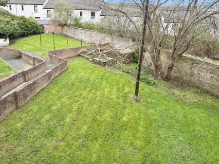 2 bedroom Flat for sale in Eassons Angle, Dundee, DD2
