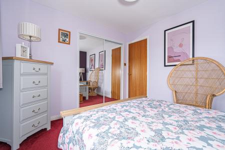 3 bedroom Bungalow for sale in Nasmyth Place, Kelty, KY4