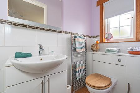 3 bedroom Bungalow for sale in Nasmyth Place, Kelty, KY4