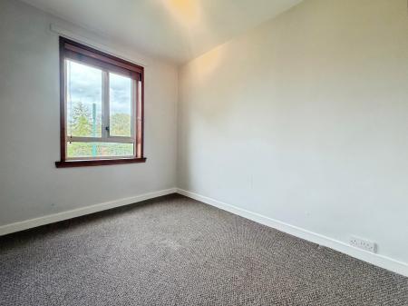 3 bedroom Flat for sale in Saggar Street, Dundee, DD2