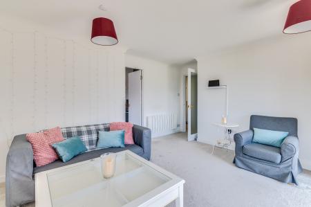 2 bedroom Flat to let in Roseangle, Dundee, DD1
