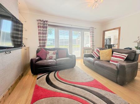3 bedroom Semi-detached house to let in Ancrum Drive, Dundee, DD2