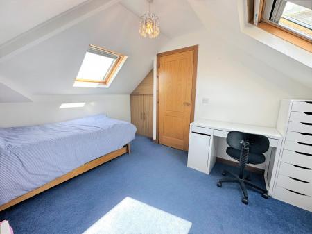 3 bedroom Semi-detached house to let in Ancrum Drive, Dundee, DD2