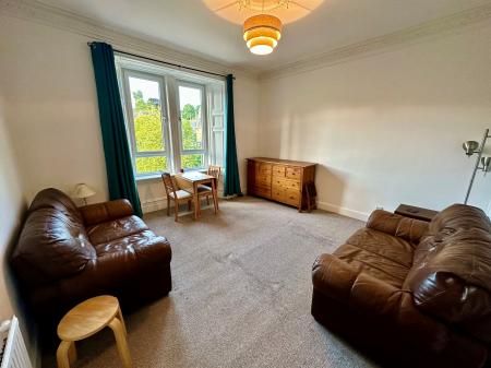 2 bedroom Flat to let in Tullideph Road, Dundee, DD2