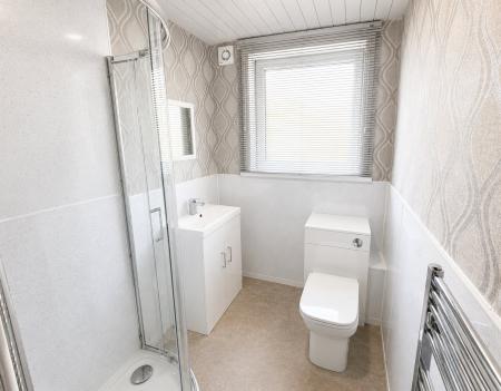 2 bedroom Flat for sale in Dochart Terrace, Dundee, DD2