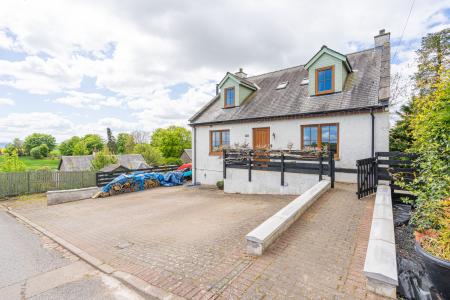 3 bedroom Detached house for sale in Balruddery, Dundee, DD2
