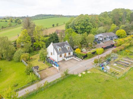 3 bedroom Detached house for sale in Balruddery, Dundee, DD2