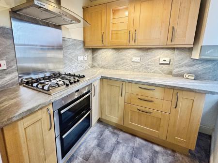 2 bedroom Flat to let in Baxter Park Terrace, Dundee, DD4