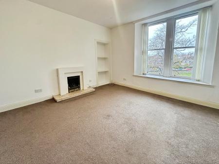 2 bedroom Flat to let in Baxter Park Terrace, Dundee, DD4