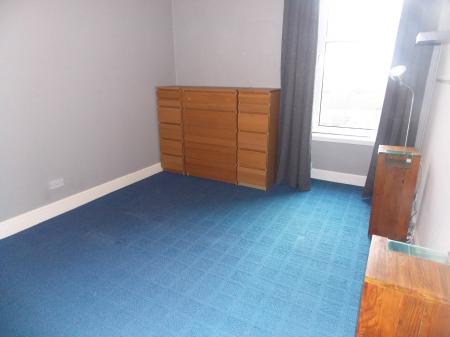 2 bedroom Flat to let in Balfour Place, Carnoustie, DD7