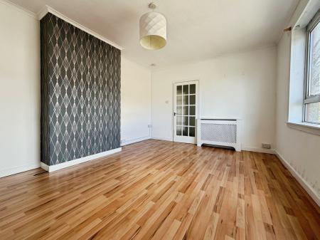 3 bedroom End of terrace house for sale in Helmsdale Avenue, Dundee, DD3