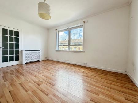 3 bedroom End of terrace house for sale in Helmsdale Avenue, Dundee, DD3