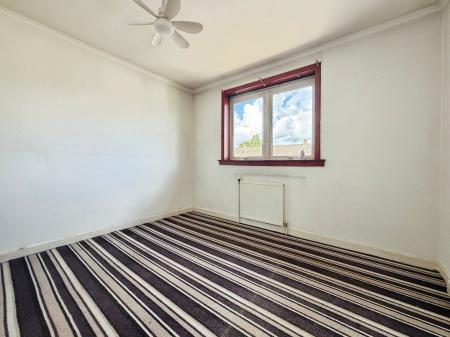 3 bedroom End of terrace house for sale in Helmsdale Avenue, Dundee, DD3