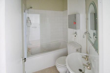 1 bedroom Flat to let in Lochee Road, Dundee, DD2