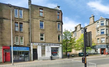 1 bedroom Flat to let in Lochee Road, Dundee, DD2