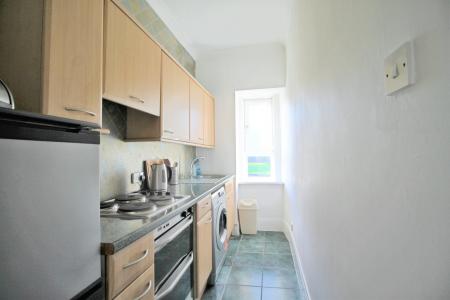 1 bedroom Flat to let in Lochee Road, Dundee, DD2