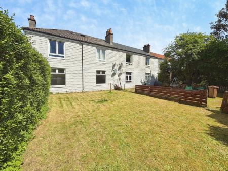 2 bedroom Flat to let in Ancrum Drive, Dundee, DD2