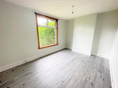 2 bedroom Flat to let in Ancrum Drive, Dundee, DD2