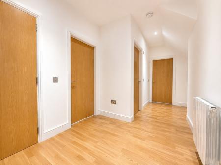 2 bedroom Flat to let in Whinny Brae, Broughty Ferry, Dundee, DD5