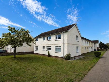 2 bedroom Flat to let in Rowan Path, Arbroath, DD11