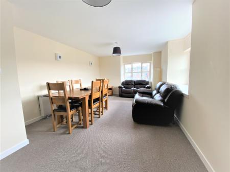 2 bedroom Flat to let in High Mill Court, Dundee, DD2
