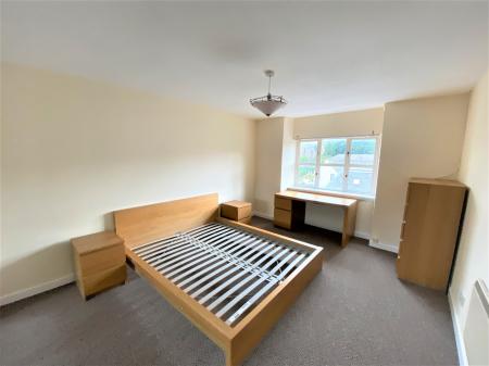 2 bedroom Flat to let in High Mill Court, Dundee, DD2