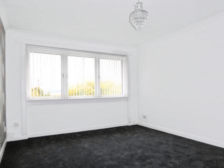 1 bedroom Flat to let in Greendykes Road, Dundee, DD4