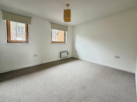 1 bedroom Flat to let in Wishart Archway, Dundee, DD1