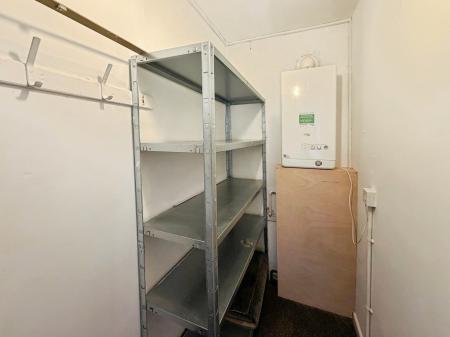 2 bedroom Flat to let in Southampton Place, Dundee, DD4