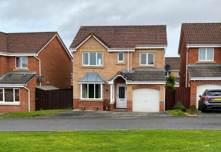 4 bedroom Detached house to let in Threave Loan, Dunfermline, KY11