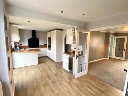 4 bedroom Detached house to let in Threave Loan, Dunfermline, KY11
