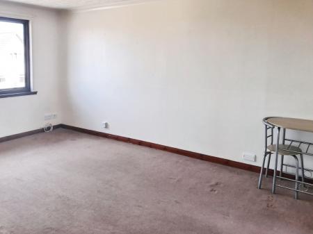 2 bedroom Flat to let in Harbour Road, Tayport, DD6